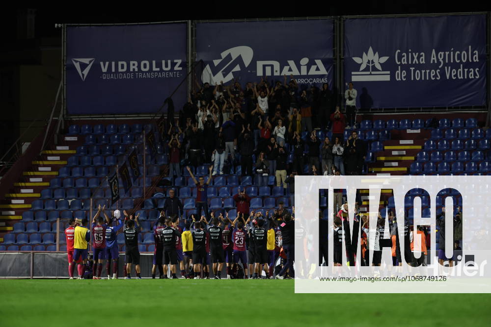 SCU Torrence players after the match between SCU Torreense and FC Felgueiras, valid for Liga Portugal Meu Super 2025 26 at Estadio Manuel Marques on 4 November 2025. Torres Vedras Estadio Manuel Marques Torres Vedras Portugal