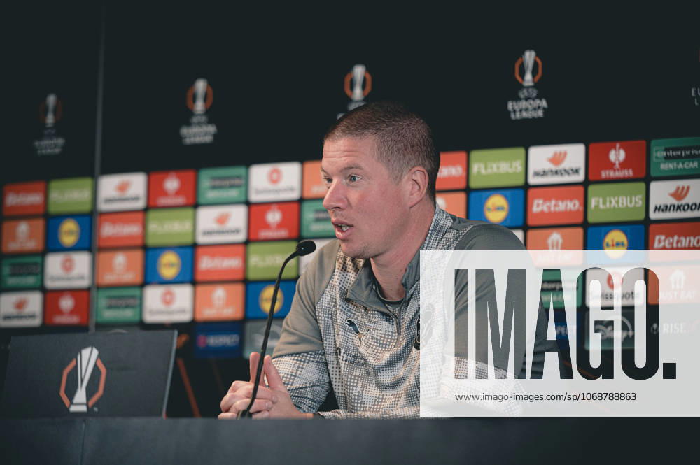 FC Midtjylland press conference, PK, Pressekonferenz - Europa League Herning, Denmark - November 5: Head coahc Mike Tullberg and Kevin Mbabu during FC Midtjylland press conference ahead of the match against Glasgow Celtic in UEFA Europa League at MCH Arena Herning MCH Arena Denmark