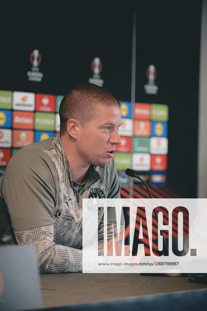 FC Midtjylland press conference, PK, Pressekonferenz - Europa League Herning, Denmark - November 5: Head coahc Mike Tullberg and Kevin Mbabu during FC Midtjylland press conference ahead of the match against Glasgow Celtic in UEFA Europa League at MCH Arena Herning MCH Arena Denmark