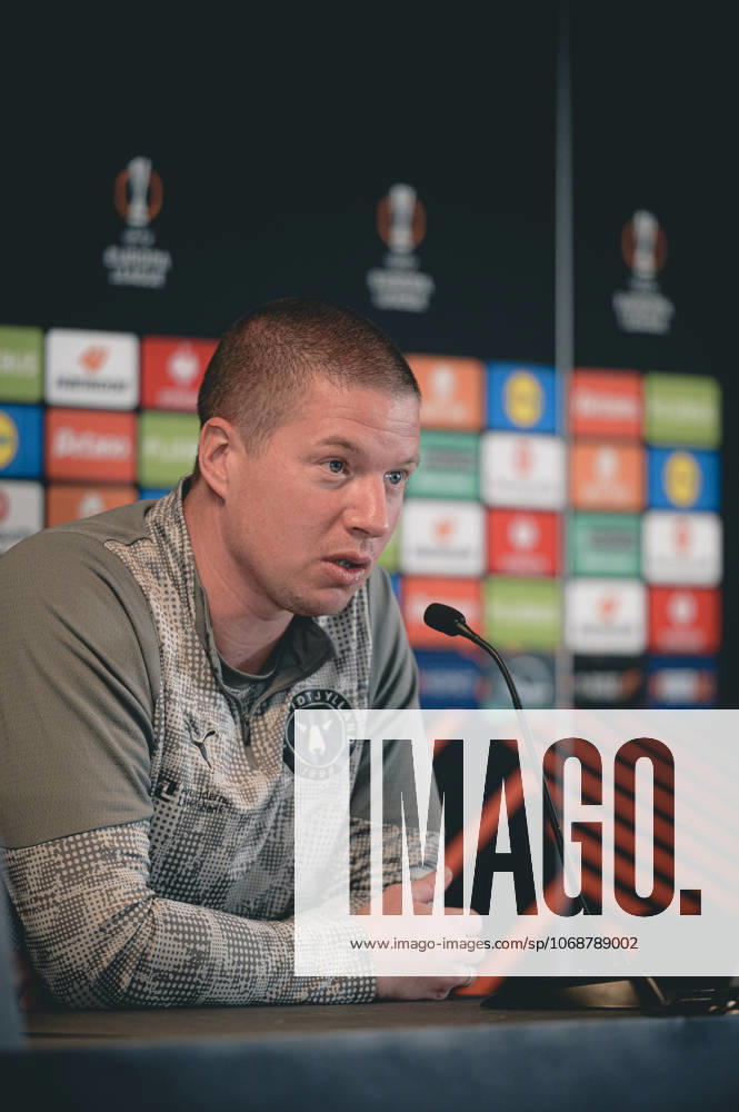 FC Midtjylland press conference, PK, Pressekonferenz - Europa League Herning, Denmark - November 5: Head coahc Mike Tullberg and Kevin Mbabu during FC Midtjylland press conference ahead of the match against Glasgow Celtic in UEFA Europa League at MCH Arena Herning MCH Arena Denmark