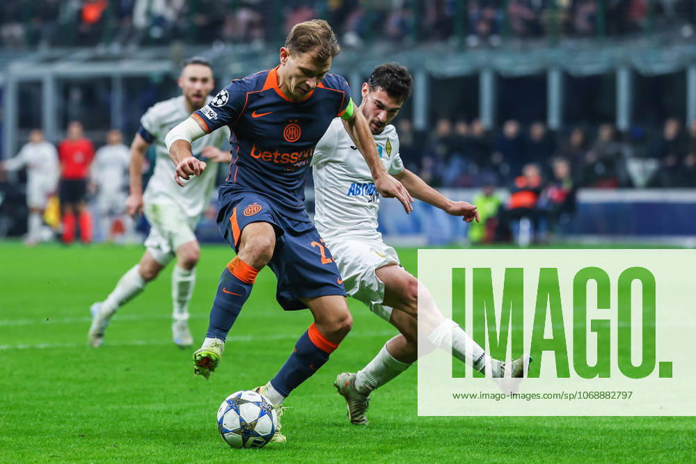 Nicolo Barella of FC Internazionale seen in action during UEFA Champions League 2025 26 League Phase - Matchday 4 football match between FC Internazionale and FC Kairat Almaty at San Siro Stadium in Milan Italy on 05 November 2025. Milan Stadio Giuseppe Meazza Milan Italy