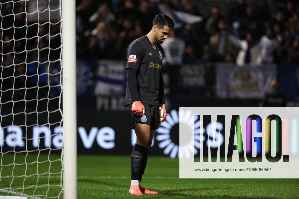 Diogo Costa (FC Porto) in action during the match between FC Famalicao and FC Porto, valid for Liga Portugal Betclic 2025 26 at Est‡dio Municipal de Famalicao das Aves on 9 November 2025. Famalicao Estadio Municipal de Famalicao Famalicao Portugal