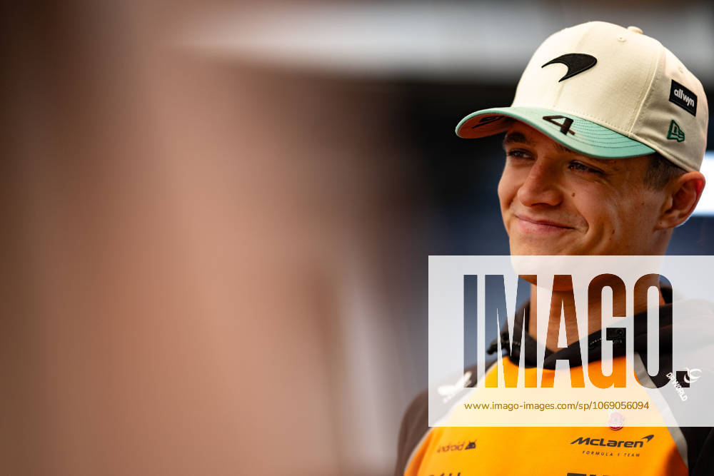 Autodromo Jose Carlos Pace, Interlagos, Formula 1 MSC Cruises Grande Premio de Sao Paulo 2025 , im Bild Lando Norris (GBR), McLaren F1 Team (Photo by Hasan Bratic DeFodi Images) 08 11 2025, Autodromo Jose Carlos Pace, Interlagos, Formula 1 MSC Cruises Grande Premio de Sao Paulo 2025 , in the picture Lando Norris GBR , McLaren F1 Team Photo by Hasan Bratic DeFodi Images