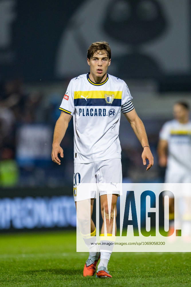 Gustavo Sa seen during Liga Portugal game between teams of FC Famalicao and FC Porto at Famalicao Municipal Stadium (Bernardo Benjamim Ball Raw Images) Vila Nova de Famalicao Famalicao Municipal Stadium Portugal
