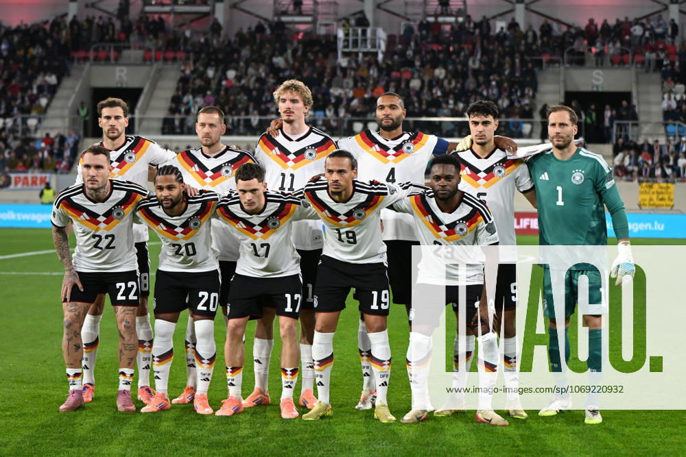 DFB Maenner Nationalmannschaft, Men national team, Nationalteam , WM 2026 Qualifikation, World Cup 2026 Qualifiers, luxembourg vs Deutschland, stade de Luxembourg Deutschland Teamfoto, Mannschaftsfoto, Hintere Reihe v.l.: Leon Goretzka, Waldemar Anton, Nick Woltemade, Jonathen Tah, Aleksandar Pavlovic, Oliver Baumann, Vorne v.l.: David Raum Serge Gnabry, Florian Wirtz, Leroy Sane, Ridle Baku,