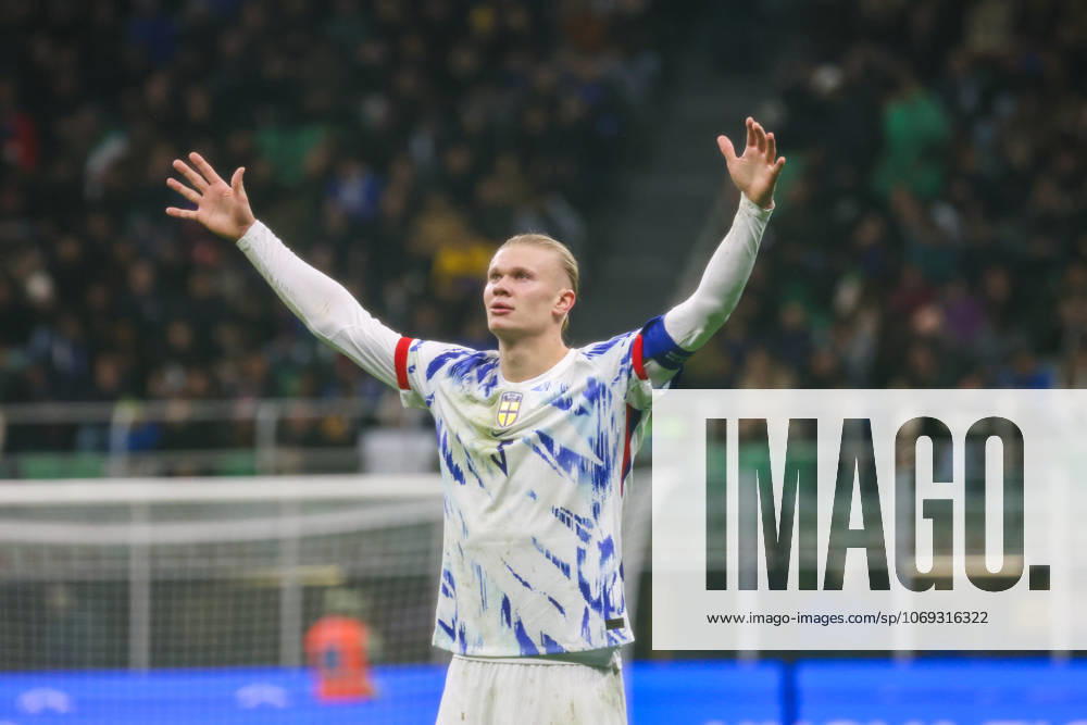 2026 FIFA World Cup, WM, Weltmeisterschaft, Fussball Qualifiers: Italy vs. Norway World Cup Qualifiers, Group I, Italy vs. Norway. Pictured: Goal by Erling Haaland (Norway). in Milan Nov 16th 2025, Credit:Fabio Sasso Avalon Italy, Lombardia, Milan