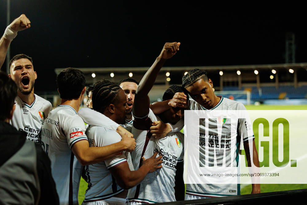 Players of Estrela seen celebrating after goal from Sidny Lopes Cabral during Liga Portugal game between teams of Casa Pia and CF Estrela Amadora at Estadio Municipal Rio Maior (Maciej Rogowski Ball Raw Images) Rio Maior Estadio Municipal Rio Maior Portugal