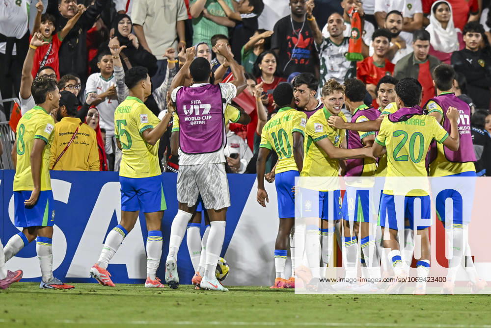 Morocco v Brazil : Quarter-final- FIFA U-17 World Cup Qatar 2025 Dell (C) of Brazil celebrate after scoring the team s second goal during the FIFA U-17 World Cup Qatar 2025 Quarter-final match between Morocco and Brazil in Doha, Qatar, on November 21, 2025. DOHA Qatar