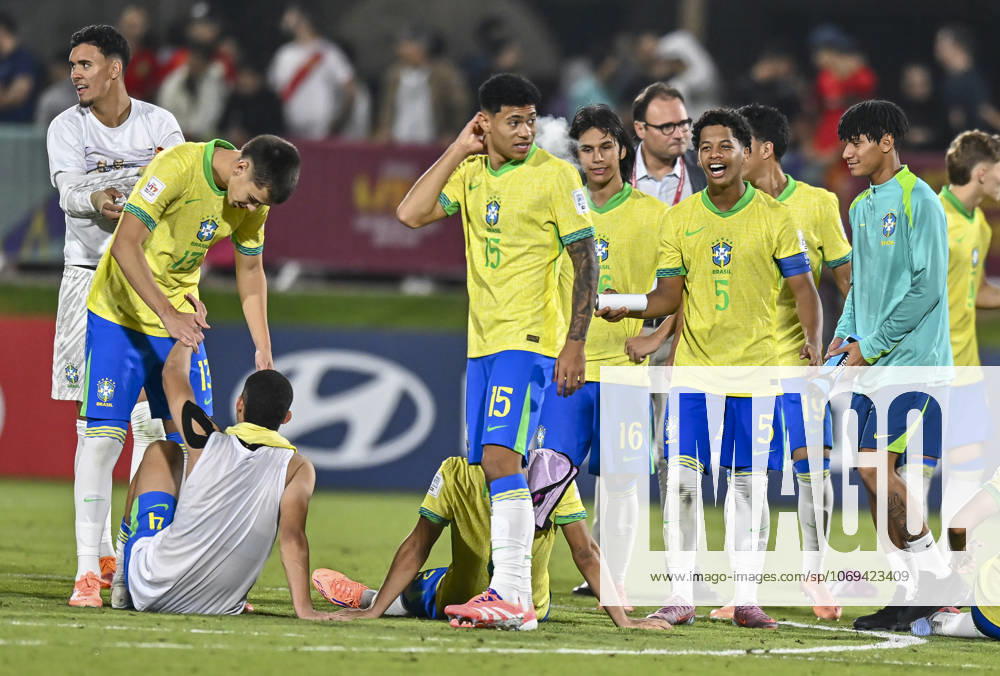 Morocco v Brazil : Quarter-final- FIFA U-17 World Cup Qatar 2025 Players of Brazil celebrate after winning the FIFA U-17 World Cup Qatar 2025 Quarter-final match between Morocco and Brazil in Doha, Qatar, on November 21, 2025. DOHA Qatar