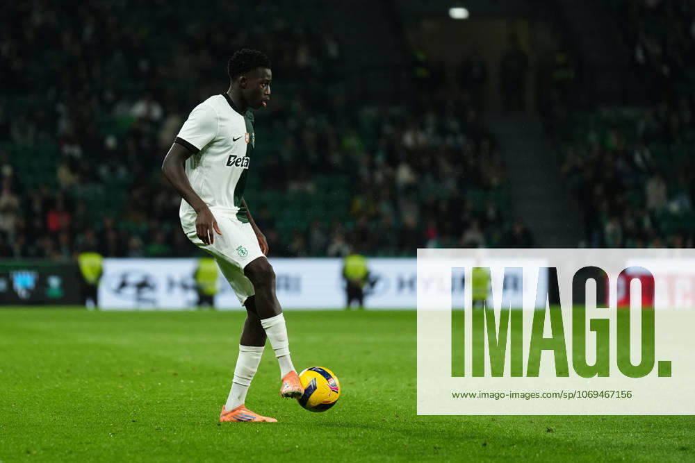 Taca de Portugal - Sporting CP v AC Marinhense (Foto: Joao Alvarinhas Avant Sports) Salvador Blopa do Sporting CP durante a partida entre o Sporting CP e o AC Marinhense, a contar para a Taca de Portugal no Estadio Jose Alvalade - Novembro 22, 2025 - Lisboa, Portugal. (Foto: Joao Alvarinhas Avant Sports) Lisboa Estadio Jose Alvalade Portugal