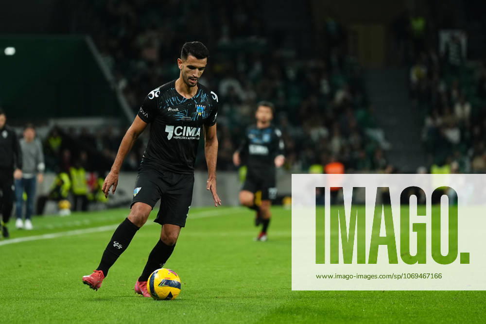 Taca de Portugal - Sporting CP v AC Marinhense (Foto: Joao Alvarinhas Avant Sports) Joao Vieira do AC Marinhense durante a partida entre o Sporting CP e o AC Marinhense, a contar para a Taca de Portugal no Estadio Jose Alvalade - Novembro 22, 2025 - Lisboa, Portugal. (Foto: Joao Alvarinhas Avant Sports) Lisboa Estadio Jose Alvalade Portugal