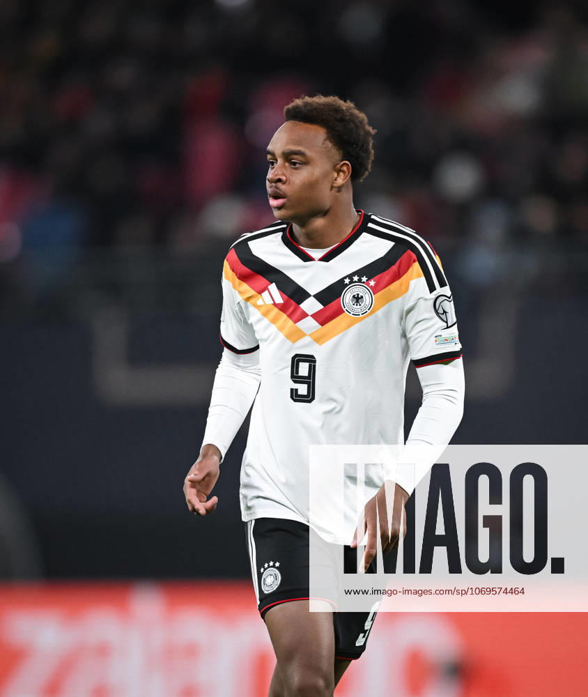 Qualifikation WM 2026 in Leipzig Gruppe A 6. Spieltag Deutschland - Slowakei 17.11.2025 Assan Ouedraogo (Deutschland)