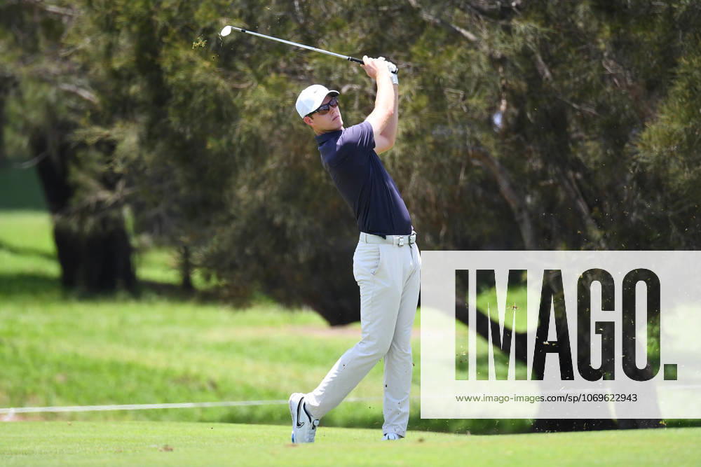 GOLF AUSTRALIAN PGA, Golf Herren Cameron Hugh Davis of Australia plays a shot during the Australian PGA Championship at Royal Queensland Golf Club in Brisbane, Queensland, Thursday, November 27, 2025. ( NO ARCHIVING, Brisbane Queensland Australia