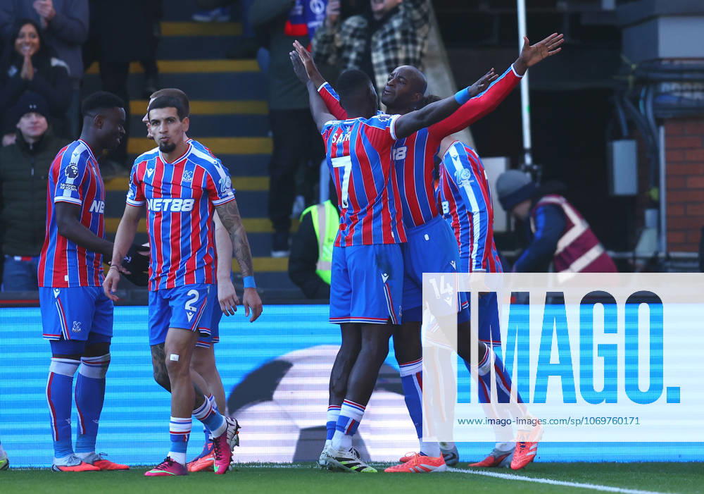 London, England, 30th November 2025. Jean-Philippe Mateta of Crystal Palace celebrates after scoring to make it 1-0 during the Crystal Palace vs Manchester United, ManU Premier League match at Selhurst Park, London. Picture credit should read: Paul Terry Sportimage . SPI_034_PT_Crystal_Palace_Man_Utd SPI-4335-0034