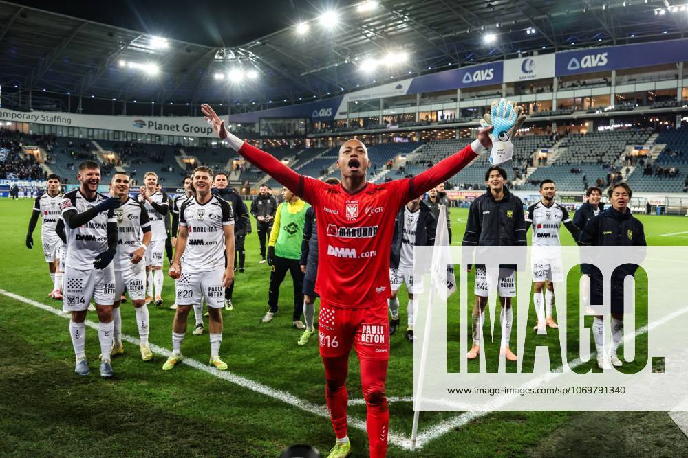 STVV s players celebrate after winning a soccer match between KAA Gent and STVV, Sunday 30 November 2025 in Gent, on day 16 of the 2025-2026 Jupiler Pro League first division of the Belgian championship. BRUNOxFAHY x145453215x