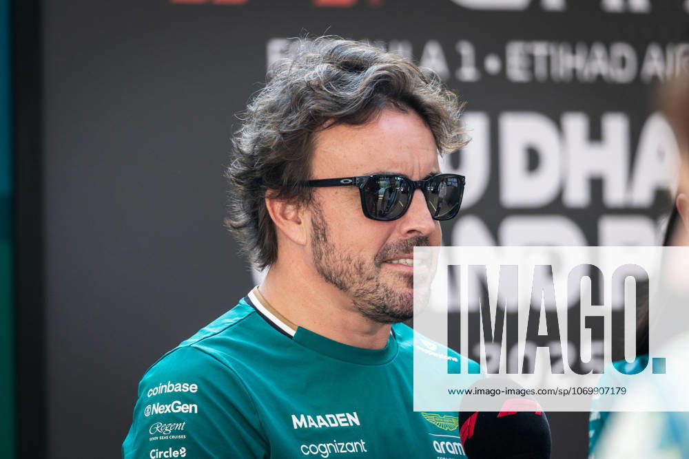 2025 Formula One Abu Dhabi Grand Prix Yas Marina Circuit, Abu Dhabi, United Arab Emirates 4.December.2025; Fernando Alonso of Spain and Aston Martin Aramco F1 Team during Formula One Abu Dhabi Grand Prix (Photo by Jay Hirano) Abu Dhabi Yas Marina Circuit United Arab Emirates