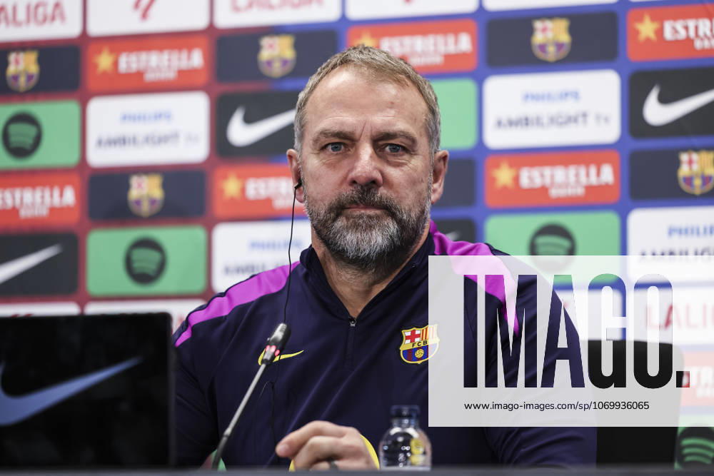 Hansi Flick, head coach of FC Barcelona, Barca attends his press conference, PK, Pressekonferenz during the training day of FC Barcelona ahead the Spanish League, La Liga EA Sports, football match against Real Betis at Ciudad Esportiva Joan Gamper on December 05, 2025 in Sant Joan Despi, Barcelona, Spain. Sant Joan Despi SPAIN - ZUMAa181 20251205_zaa_a181_050