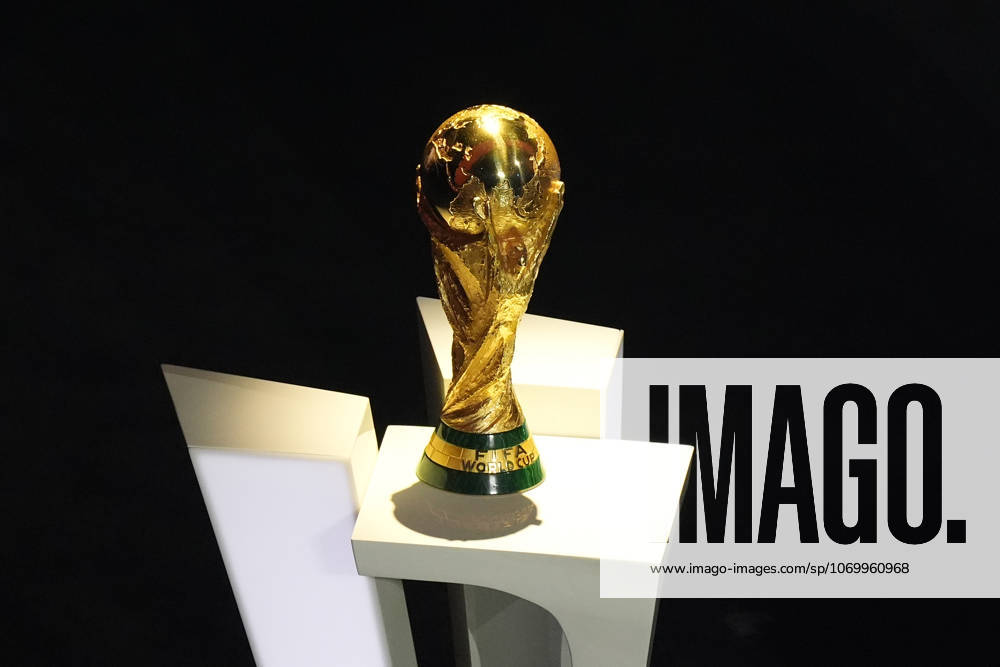 WM Pokal steht bereit - Washington 05.12.2025: Weltmeisterschafts-Auslosung 2026, World Cup 2026 Final Draw, John F Kennedy Center