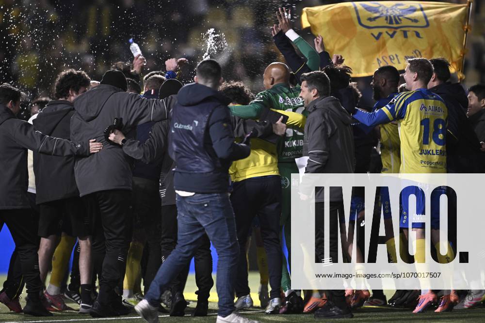 STVV s players celebrate after winning a soccer match between Sint-Truidense V.V. and Club Brugge, Saturday 06 December 2025 in Sint-Truiden, on day 17 of the 2025-2026 Jupiler Pro League first division of the Belgian championship. JOHAN EYCKENS JohanxEyckens x147065444x