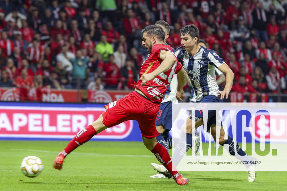 LIGA BBVA MX 2025 LIGA BBVA MX 2025 TOLUCA VS RAYADOS MONTERREY 06122025 TOLUCA, ESTADO DE MEXICO, MEXICO. Action photo of Joao Dias (26) of Diablos Rojos del Toluca, during semifinal game of the Torneo de Apertura 2025 of the BBVA Liga MX, held at the Estadio Nemesio Diez of Toluca, Estado de Mexico against Rayados Monterrey. Foto de accion de Joao Dias (26) de los Diablos Rojos del Toluca, durante juego semifinal del Torneo Apertura 2025 de la Liga BBVA MX, celebrado en el estadio Nemesio Diez de Toluca, Estado de Mexico en contra de Rayados Monterrey. IMAGENSHOP AGENCIA FOTOGRAFICA TOLUCA ESTADO DE MEXICO MEXICO