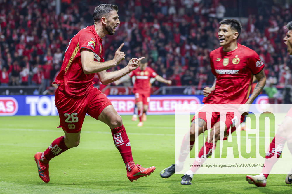 LIGA BBVA MX 2025 LIGA BBVA MX 2025 TOLUCA VS RAYADOS MONTERREY 06122025 TOLUCA, ESTADO DE MEXICO, MEXICO. Action photo of Joao Dias (26) of Diablos Rojos del Toluca, during semifinal game of the Torneo de Apertura 2025 of the BBVA Liga MX, held at the Estadio Nemesio Diez of Toluca, Estado de Mexico against Rayados Monterrey. Foto de accion de Joao Dias (26) de los Diablos Rojos del Toluca, durante juego semifinal del Torneo Apertura 2025 de la Liga BBVA MX, celebrado en el estadio Nemesio Diez de Toluca, Estado de Mexico en contra de Rayados Monterrey. IMAGENSHOP AGENCIA FOTOGRAFICA TOLUCA ESTADO DE MEXICO MEXICO