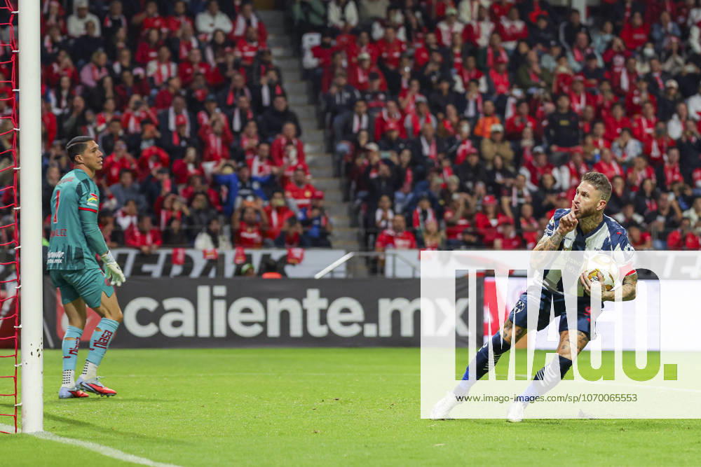 LIGA BBVA MX 2025 LIGA BBVA MX 2025 TOLUCA VS RAYADOS MONTERREY 06122025 TOLUCA, ESTADO DE MEXICO, MEXICO. Action photo of Sergio Ramos (93) of Rayados Monterrey, during semifinal game of the Torneo de Apertura 2025 of the BBVA Liga MX, held at the Estadio Nemesio Diez of Toluca, Estado de Mexico against Diablos Rojos del Toluca. Foto de accion de Sergio Ramos (93) de Rayados Monterrey, durante juego semifinal del Torneo Apertura 2025 de la Liga BBVA MX, celebrado en el estadio Nemesio Diez de Toluca, Estado de Mexico en contra de Diablos Rojos del Toluca. IMAGENSHOP AGENCIA FOTOGRAFICA TOLUCA ESTADO DE MEXICO MEXICO