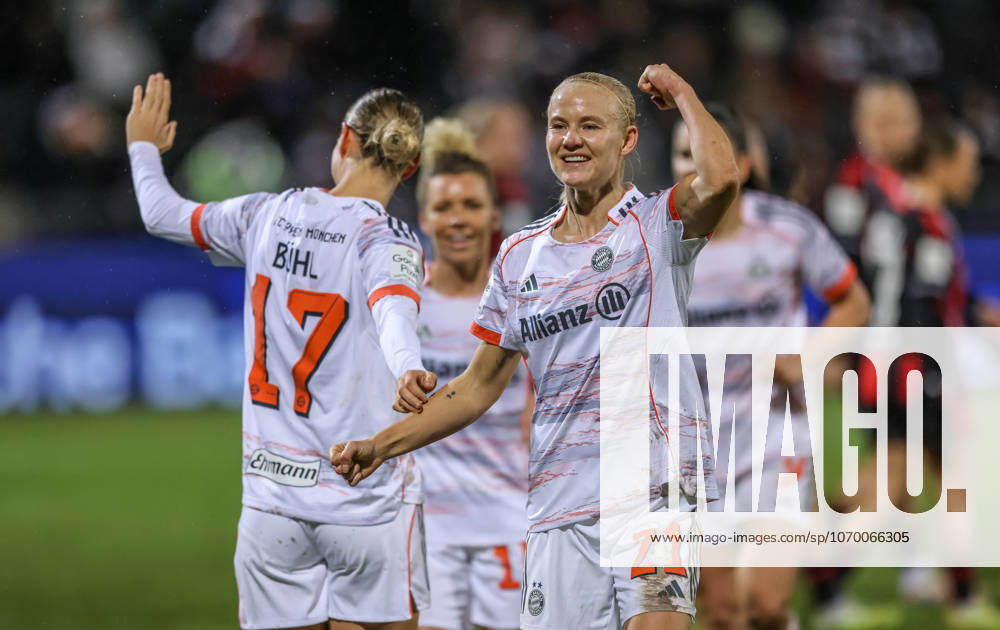 GER, Frankfurt, Eintracht Frankfurt vs FC Bayern München, Google Pixel Bundesliga, Fussball, DFB, Spielzeit 2025 2026, Stadion am Brentanobad, 12. Spieltag im Bild: Pernille Harder (Bayern München 21) erzielt das Tor zum 3:0, Jubel und Emotionen DFB DFL REGULATIONS PROHIBIT ANY USE OF PHOTOGRAPHS AS IMAGE SEQUENCES AND OR QUASI-VIDEO