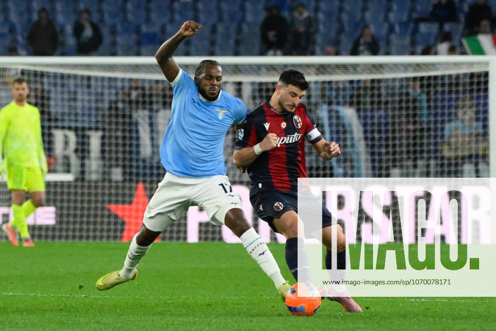 CALCIO - Serie A - SS Lazio vs Bologna FC Lazioâ??s Nuno Tavaresn and Bolognaâ??s Riccardo Orsolini during the Italian Football Championship League A 2025 2026 match between SS Lazio vs Bologna FC at the Olimpic Stadium in Rome on 07 December 2025. Rome Italy