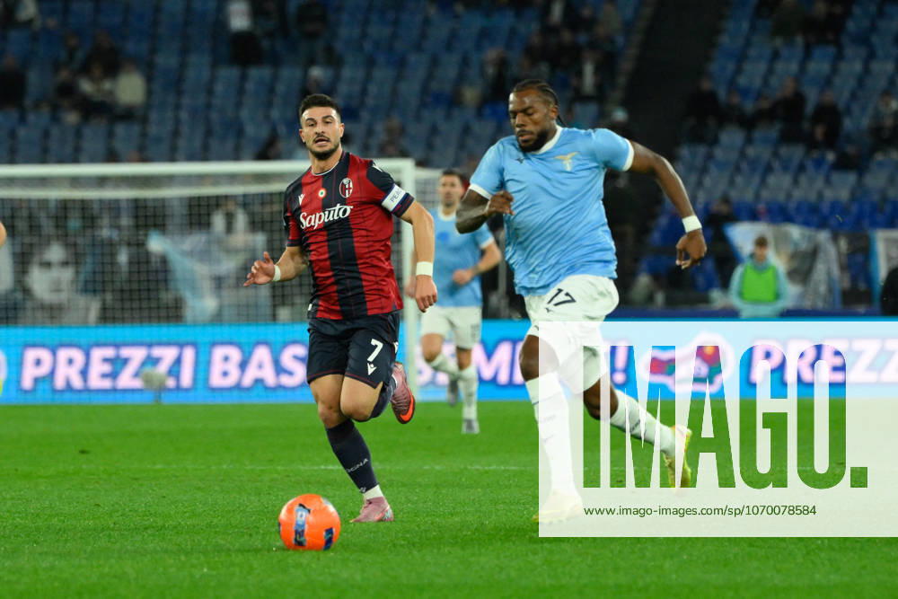 CALCIO - Serie A - SS Lazio vs Bologna FC Lazioâ??s Nuno Tavares and Bolognaâ??s Riccardo Orsolini during the Italian Football Championship League A 2025 2026 match between SS Lazio vs Bologna FC at the Olimpic Stadium in Rome on 07 December 2025. Rome Italy