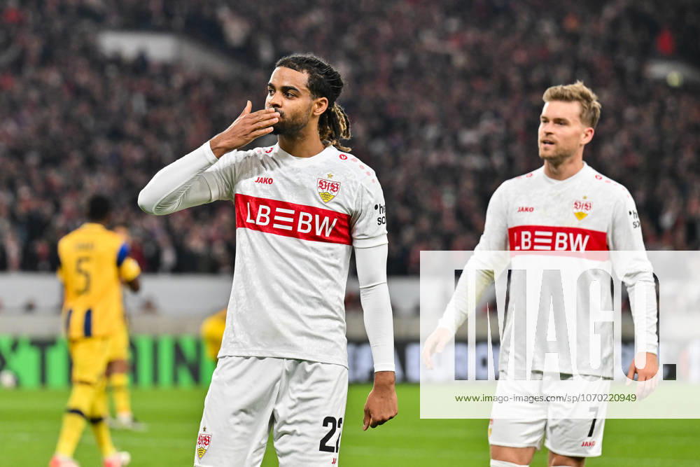 Europa League; VfB Stuttgart - Maccabi Tel Aviv; 11.12.2025 StUTTGART, GERMANY - 11. DECEMBER: Jubel der Hausherren nach dem Treffer zum 1-0 durch Lorenz ASSIGNON (VfB Stuttgart 22) Tor Torschuetze Freude Happy während dem Match zwischen dem VfB Stuttgart und Maccabi Tel Aviv am 6. Spieltag der UEFA Europa League Ligaphase in der MHP Arena