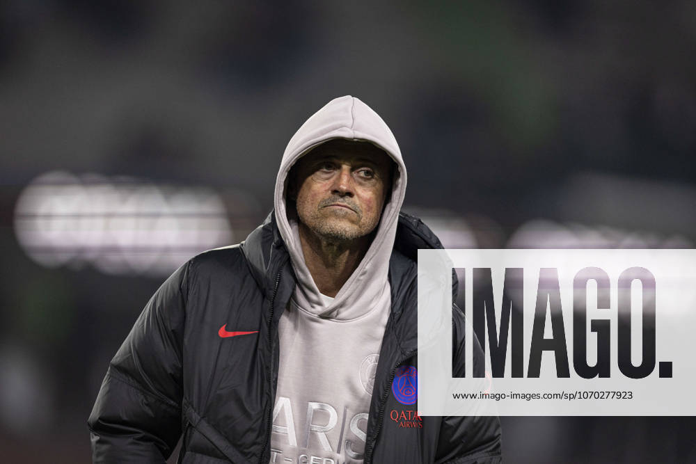 FOOTBALL: Ligue 1 FC Metz vs Paris Saint Germanin (PSG) - 13 12 2025 Stade Saint-Symphorien. Metz - France Manager: Luis Enrique Martinez (ESP)
