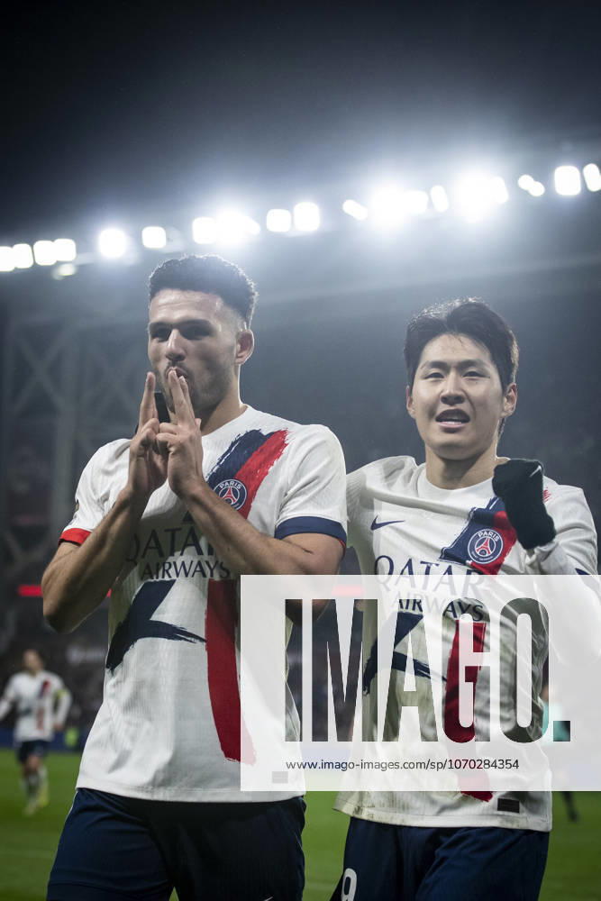 FOOTBALL: Ligue 1 FC Metz vs Paris Saint Germanin (PSG) - 13 12 2025 Stade Saint-Symphorien. Metz - France Joie des joueurs de l equipe de Paris Saint Germain (PSG) apres le but de Goncalo Ramos 9 (PSG) Kang-in Lee 19 (PSG)