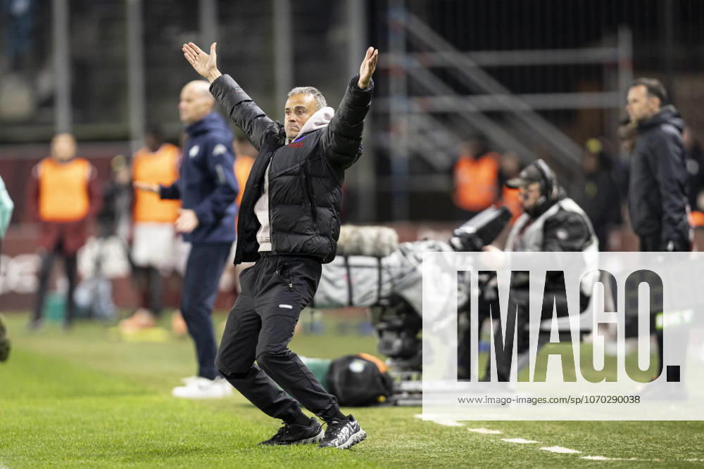 FOOTBALL: Ligue 1 FC Metz vs Paris Saint Germanin (PSG) - 13 12 2025 Stade Saint-Symphorien. Metz - France Manager: Luis Enrique Martinez (ESP)