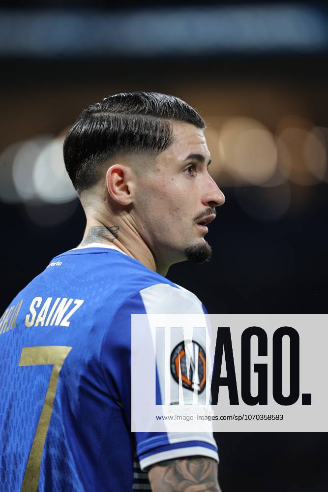 Borja Sainz of Fc Porto in action during Uefa Europa League match between Fc porto and Malmo at estadio do dragao, in Porto, Portugal, on December 11, 2025 Porto Portugal - ZUMAUEFA 20251211_zsp_e141_015