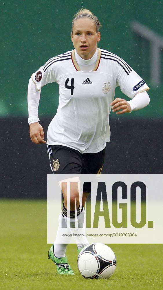 Fussball, Länderspiel, Frauen, Deutschland vs. Rumänien, Babett Peter (GER)