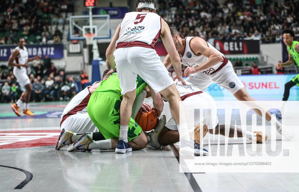 TOFAS v Trapani Shark - Basketball Champions League BURSA, TURKIYE - DECEMBER 16 Players in action during Basketball Champions League Group D week 6 match between TOFAS and Trapani Shark at Tofas Sports Hall in Bursa, Turkiye on December 16, 2025. Fatih Capkin Anadolu Bursa Turkey. Editorial use only. Please get in touch for any other usage.