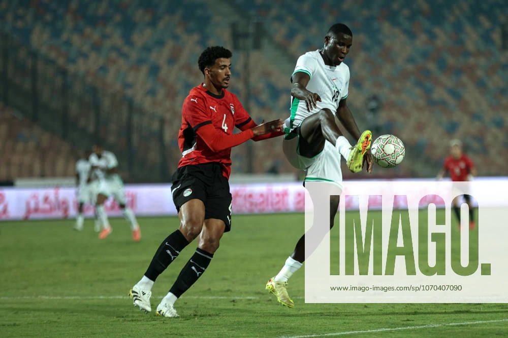 Egypt v Nigeria - International Friendly, Länderspiel, Nationalmannschaft Egypt s Hossam Abdelmaged is in action with a Nigeria player at Cairo International Stadium in Cairo, Egypt, on December 16, 2025. cairo Egypt