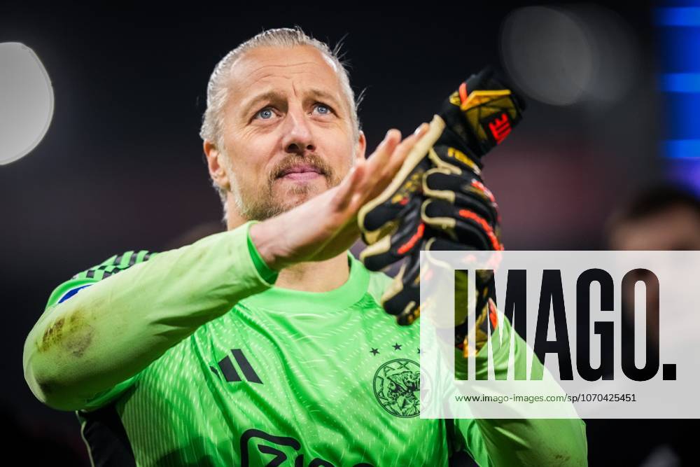 , Sparta stadium ˜Het Kasteel , season 2025 2026 , Dutch KNVB Beker football , match between Excelsior Maasluis and Ajax , picture shows Ajax goalkeeper Remko Pasveer Excelsior Maassluis - Ajax (cup) x200249539x