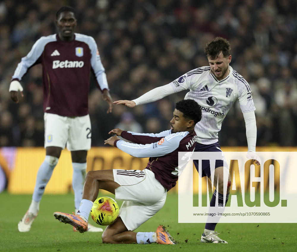 Aston Villa v Manchester United, ManU - Premier League Ian Maatsen of Aston Villa and Mason Mount of Manchester United challenge during the Premier League match between Aston Villa and Manchester United at Villa Park on December 21, 2025 in Birmingham, England. Birmingham Villa Park England United Kingdom