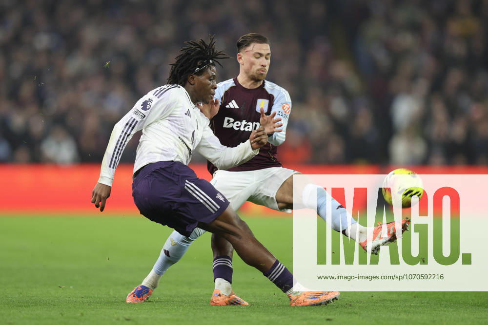 Birmingham, England, 21st December 2025. Patrick Dorgu of Manchester United, ManU and Matty Cash of Aston Villa during the Aston Villa vs Manchester United Premier League match at Villa Park, Birmingham. Picture credit should read: James Baylis Sportimage . SPI_012_JB_ASTON_VILLA_MANUTD SPI-4388-0012