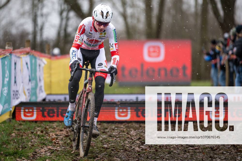 Belgian Michael Vanthourenhout pictured in action during the men elite race at the cyclocross cycling event in Gullegem on Saturday 03 January 2026, stage 7 8 in the Superprestige cyclocross cycling competition DAVIDxPINTENS x153346447x