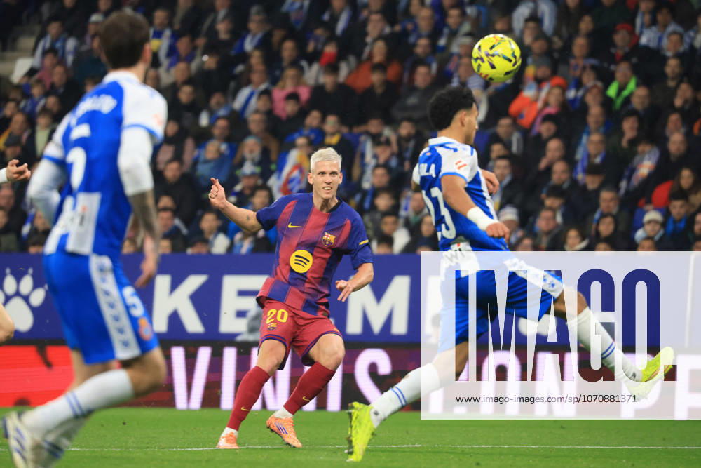 Spain - LaLiga - RCD Espanyol de Barcelone vs FC Barcelona, Barca - 03 01 2026 SPAIN, BARCELONA, JANUARY 03. Dani Olmo of FC Barcelona scores his team s opening goal during the LaLiga EA Sports football match between RCD Espanyol de Barcelone and FC Barcelona at RCDE Stadium on January 03, 2026 in Barcelona, Spain. Photo by Manuel Blondeau AOP.Press Barcelona RCDE Stadium Catalonia Spain