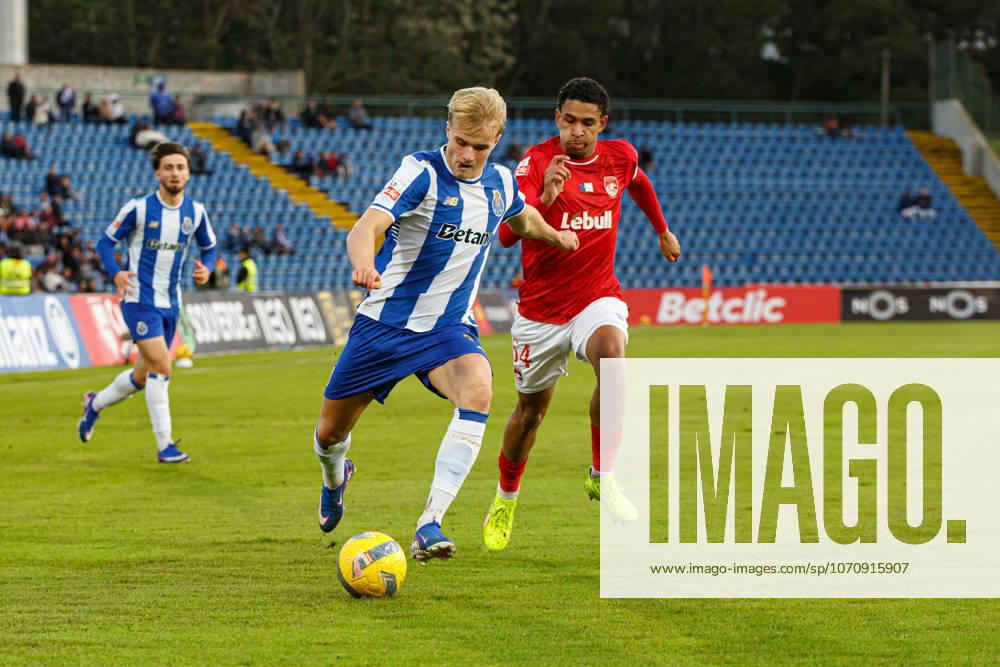 Victor Froholdt and Henrique Silva seen during Liga Portugal game between CD Santa Clara and FC Porto (Pedro Rosa Ball Raw Images) Ponta Delgada Estadio de Sao Miguel Portugal
