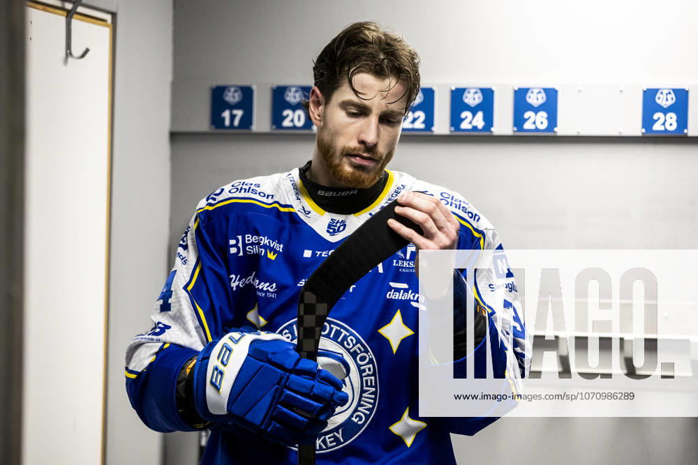 Leksands Peter Cehlarik inför ishockeymatchen i SHL mellan Leksand och Skelleftea den 6 januari 2026 i Leksand.