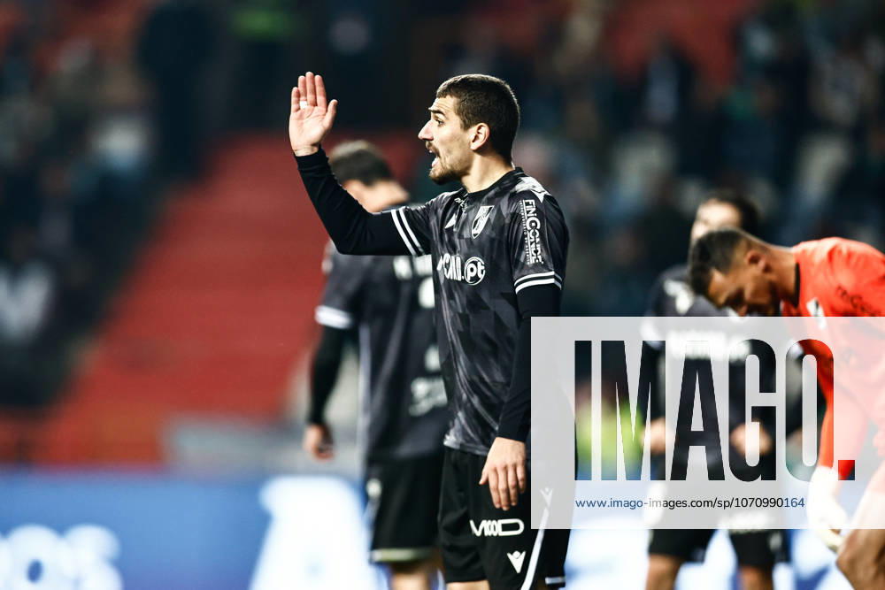 Joao Mendes of Vitoria SC reacts and makes gesture with hand during the Allianz Cup semi finals match between Sporting CP and Vitoria SC at Estadio Dr. Magalhaes Pessoa on January 6, 2026 in Leiria, Portugal. Leiria Portugal - ZUMAp267 20260106_zsp_p267_080