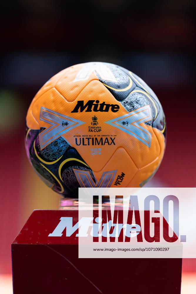 Charlton Athletic v Chelsea Emirates FA Cup Detail view of a Mitre Ultimax Emirates FA Cup match ball before the Emirates FA Cup Third Round match at The Valley, London 10 01 2026 UK Newspapers OUT