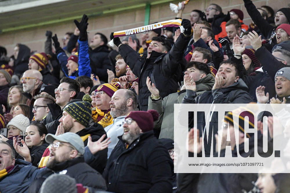 Hibernian v Motherwell William Hill Premiership Fans of Motherwell during the William Hill Premiership match at Easter Road, Edinburgh 10 01 2026 UK Newspapers OUT
