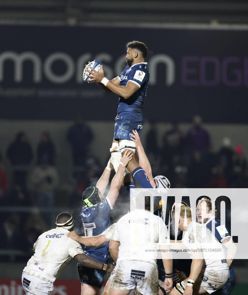 10th January 2026; CorpAcq Stadium, Salford, Lancashire, England; European Champions Cup Rugby, Sale Sharks versus Hollywoodbets Sharks; Hyron Andrews of Sale Sharks wins the line out RogerxEvans Content restricted for UK based newspaper