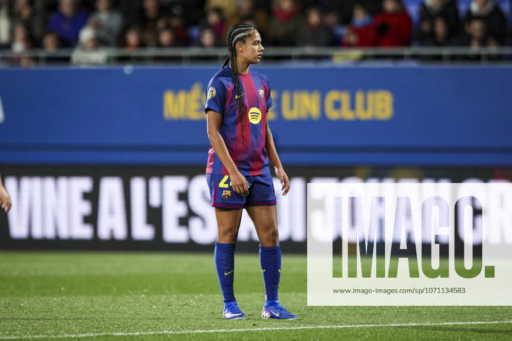 FC Barcelona, Barca Femeni V Madrid CFF - Liga F Moeve Esmee Brugts of FC Barcelona plays during the Liga F Moeve match between FC Barcelona Femeni and Madrid CFF at Estadi Johan Cruyff in Barcelona, Spain, on January 10, 2026. Barcelona Spain