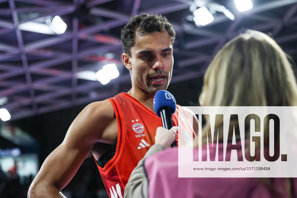 Oscar da Silva (FC Bayern Basketball, 01) beim Interview nach dem Spiel, GER, FC Bayern Basketball vs. Telekom Baskets Bonn, Basketball, easycredit Basketball Bundesliga, 15. Spieltag, Saison 2025 2026, 11.01.2026, GER, FC Bayern Basketball vs. Telekom Baskets Bonn, Basketball, easycredit Basketball Bundesliga, 15. Spieltag, Saison 2025 2026, 11.01.2026 Muenchen